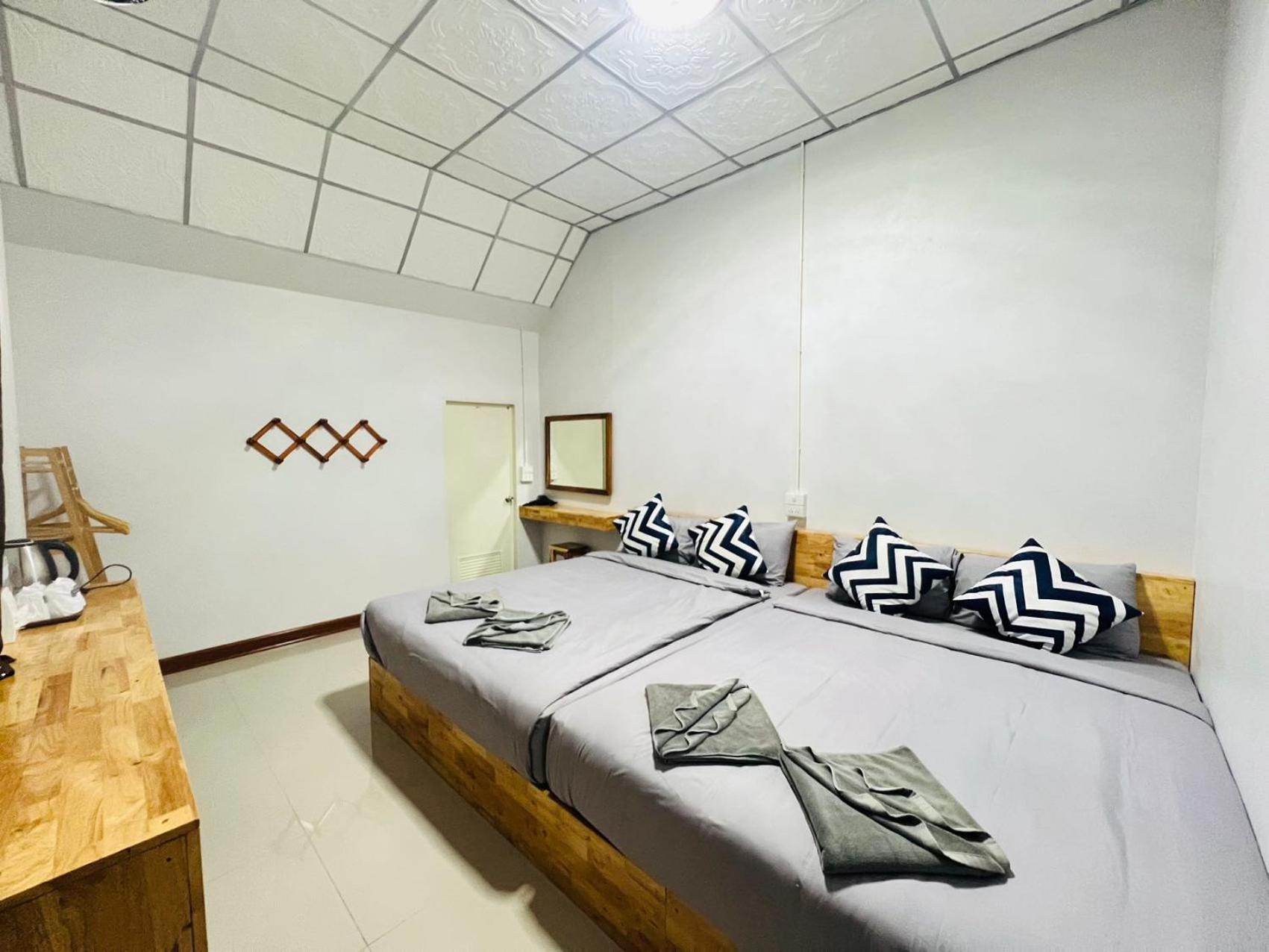 Lungwang Guest House Ban Rak Thai Eksteriør bilde